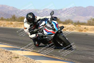 media/Feb-13-2022-SoCal Trackdays (Sun) [[c9210d39ca]]/Turn 7 Inside (1040am)/